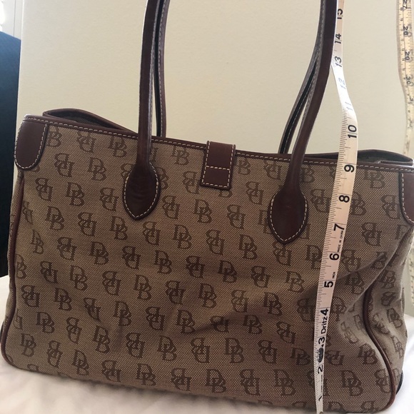 Dooney & Bourke Signature Tote - Picture 4 of 8